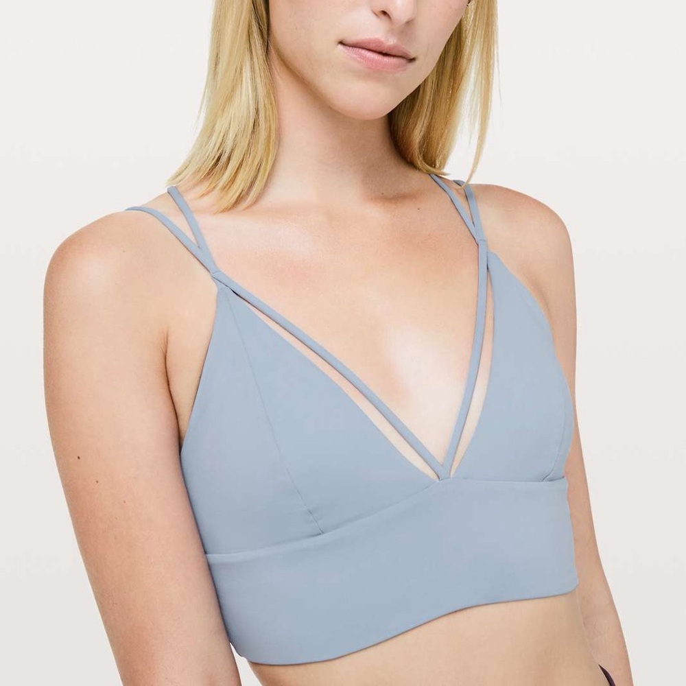 Lululemon Strappy Pushing Limits Bra in Concrete Blue | Size 4